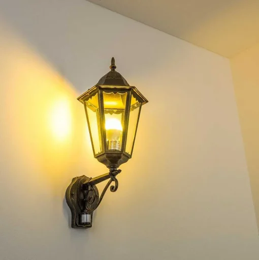 Applique Murale D'Exterieur Hongkong Brun Dore, 1 Lumiere, Detecteur De Mouvement